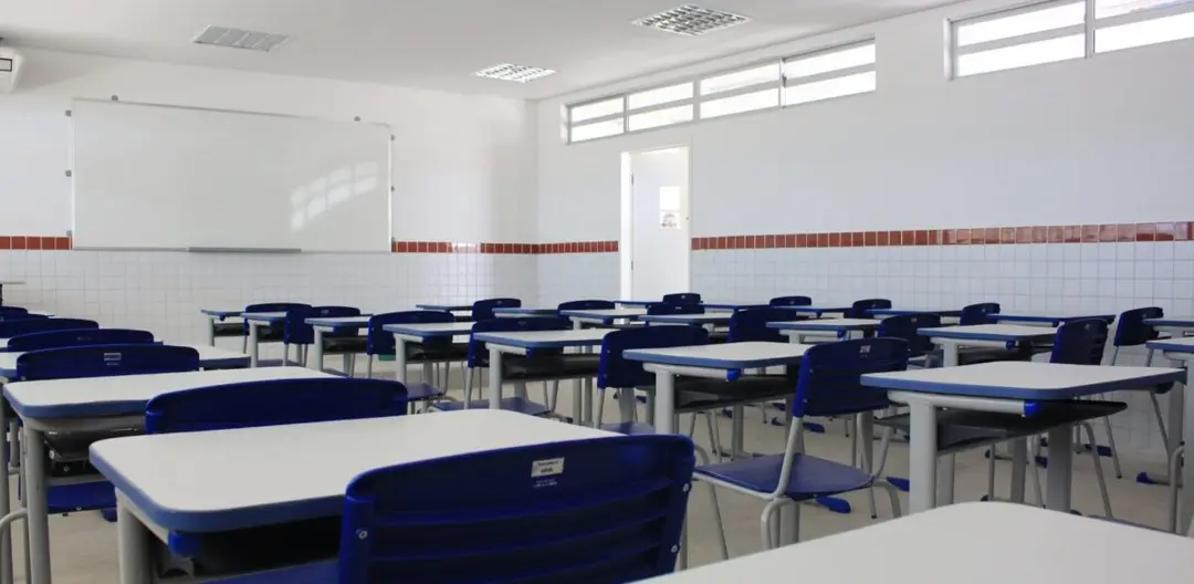Governador João Azevêdo anuncia convocação de 2 mil aprovados no concurso da Educação