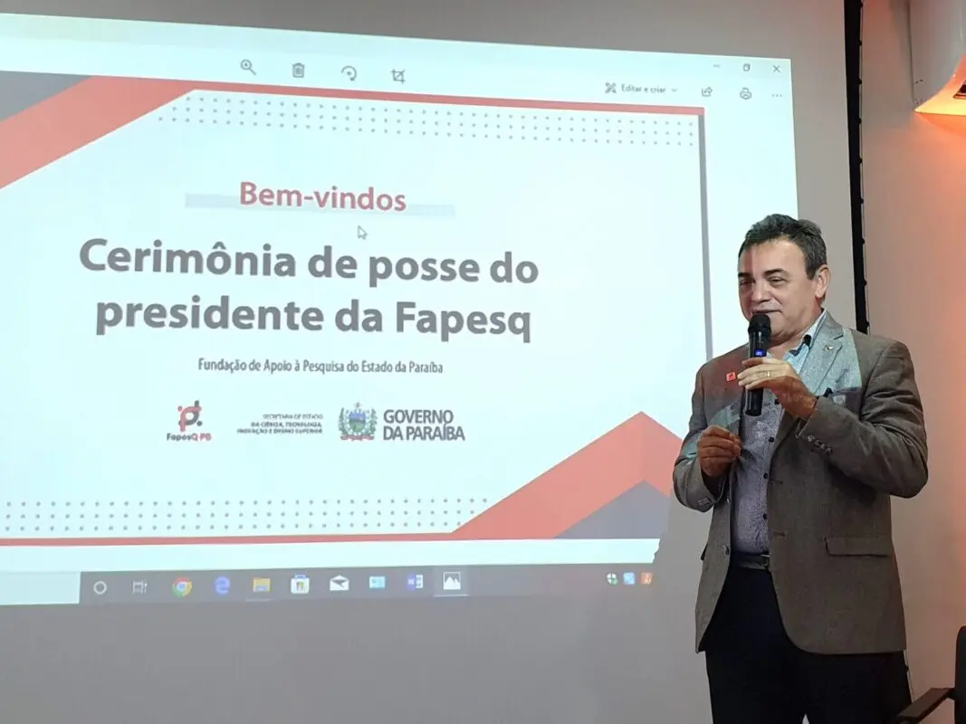 Governador exonera ex-reitor da UEPB na Fapesq e Amílcar Rabelo assume o posto Governador exonera ex-reitor da UEPB na Fapesq e Amílcar Rabelo assume o posto