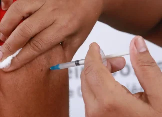 Paraíba recebe mais de 56 mil doses de vacina contra Covid-19