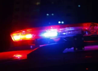 Criança morre após colisão entre jet skis em açude na zona rural de Teixeira