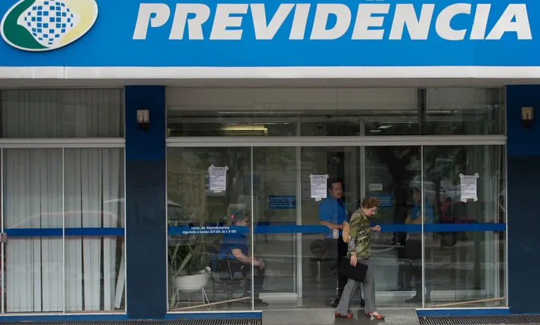 Governo destina R$ 547 milhões para ressarcir beneficiários do INSS Governo destina R$ 547 milhões para ressarcir beneficiários do INSS