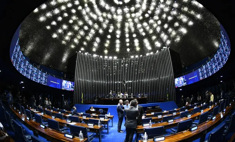 Após recesso, Congresso retoma trabalhos nesta semana