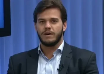 Bruno comemora índices do Ideb 2025 alcançados na educação de Campina