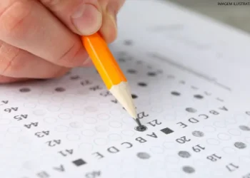 Paraíba inicia a semana com mais de 2 mil vagas abertas em concursos e salários que passam de R$ 10 mil