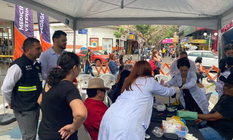 “Procon na Rua” realiza mais de 800 atendimentos em sua primeira edição em Campina Grande “Procon na Rua” realiza mais de 800 atendimentos em sua primeira edição em Campina Grande