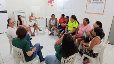 RECEITAS QUE TRANSFORMAM: Projeto da Prefeitura de Campina Grande amplia ações de promoção à saúde e qualidade de vidaAtividades são realizadas no Cras Jeremias, com oficinas às segundas-feiras e exercícios físicos três vezes por semana. Iniciativa chega à quarta temporada com novas ações. RECEITAS QUE TRANSFORMAM: Projeto da Prefeitura de Campina Grande amplia ações de promoção à saúde e qualidade de vidaAtividades são realizadas no Cras Jeremias, com oficinas às segundas-feiras e exercícios físicos três vezes por semana. Iniciativa chega à quarta temporada com novas ações.
