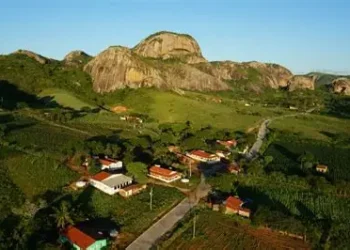 Interior da Paraíba segue mais um dia afetado pelo clima excessivamente seco e 172 cidades estão sob alerta Interior da Paraíba segue mais um dia afetado pelo clima excessivamente seco e 172 cidades estão sob alerta