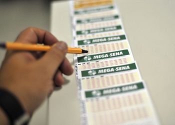 Vinte e uma apostas da Paraíba acertam quadra da Mega-Sena Vinte e uma apostas da Paraíba acertam quadra da Mega-Sena