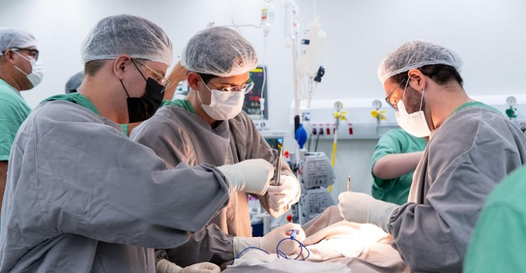 Hospital da Mulher realiza primeiro transplante renal 100% pelo SUS na PB Hospital da Mulher realiza primeiro transplante renal 100% pelo SUS na PB
