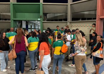 Estudantes da EJA de Campina Grande conhecem oportunidades de formação técnica no IFPB Estudantes da EJA de Campina Grande conhecem oportunidades de formação técnica no IFPB