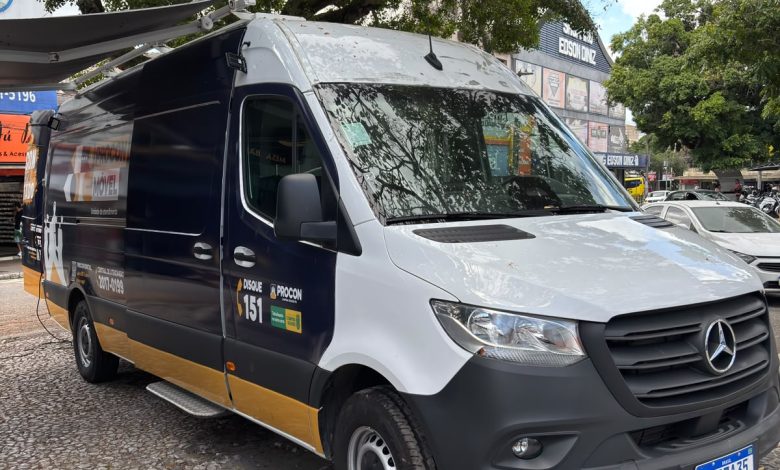 Procon Móvel realiza atendimentos na Praça da Bandeira nesta segunda, terça e quarta-feira
