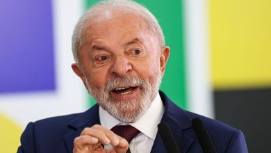 Lula comunica que não irá ao último debate presidencial da TV Globo Lula comunica que não irá ao último debate presidencial da TV Globo