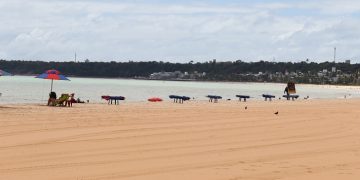 Vitória em defesa das praias: MPPB garante no TJPB controle preventivo sobre novas ligações de esgoto na orla