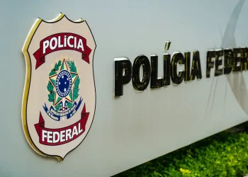 Polícia Federal apreende R$ 2,8 milhões no primeiro turno das eleições Polícia Federal apreende R$ 2,8 milhões no primeiro turno das eleições