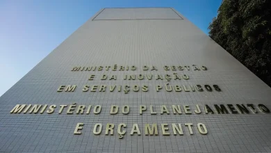 Governo libera R$ 5,2 bilhões para reforçar assistência social e saúde Governo libera R$ 5,2 bilhões para reforçar assistência social e saúde