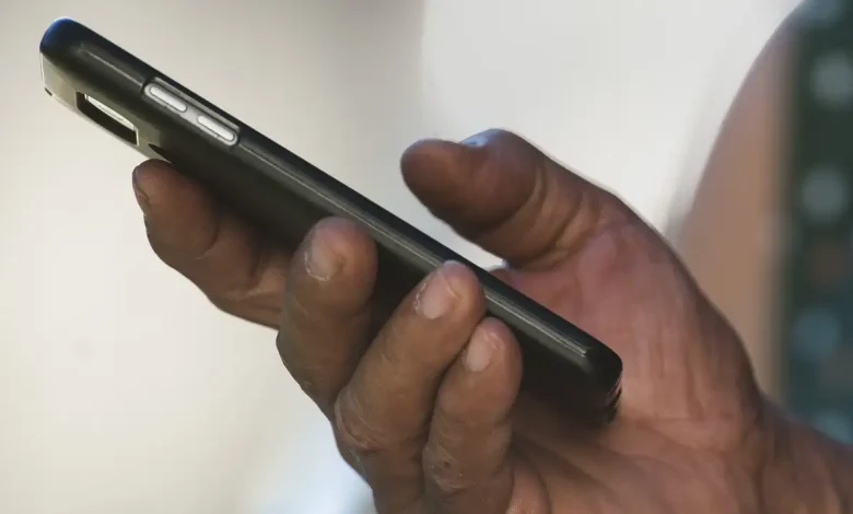 Clientes precisarão de validação biométrica para cadastrar e manter linhas móvel Clientes precisarão de validação biométrica para cadastrar e manter linhas móvel